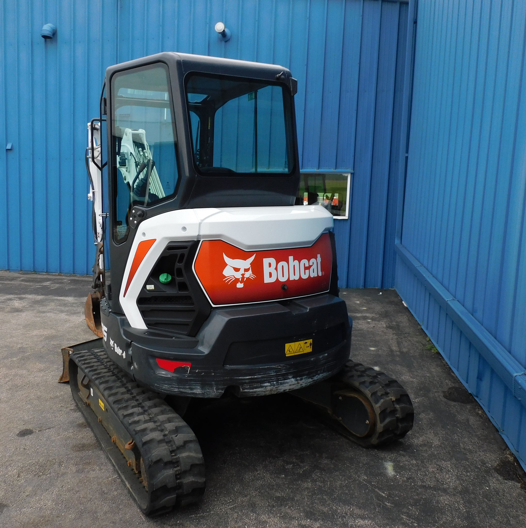 BOBCAT E35