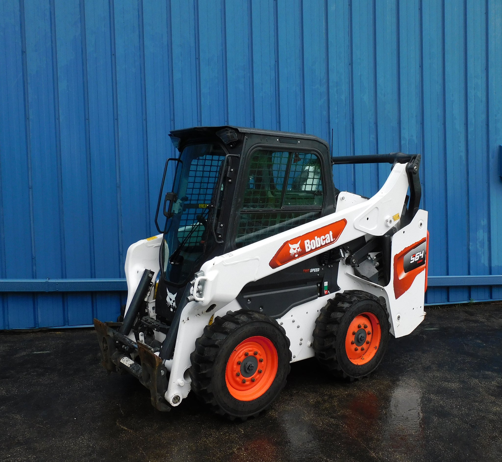 BOBCAT S64 SKID STEER 