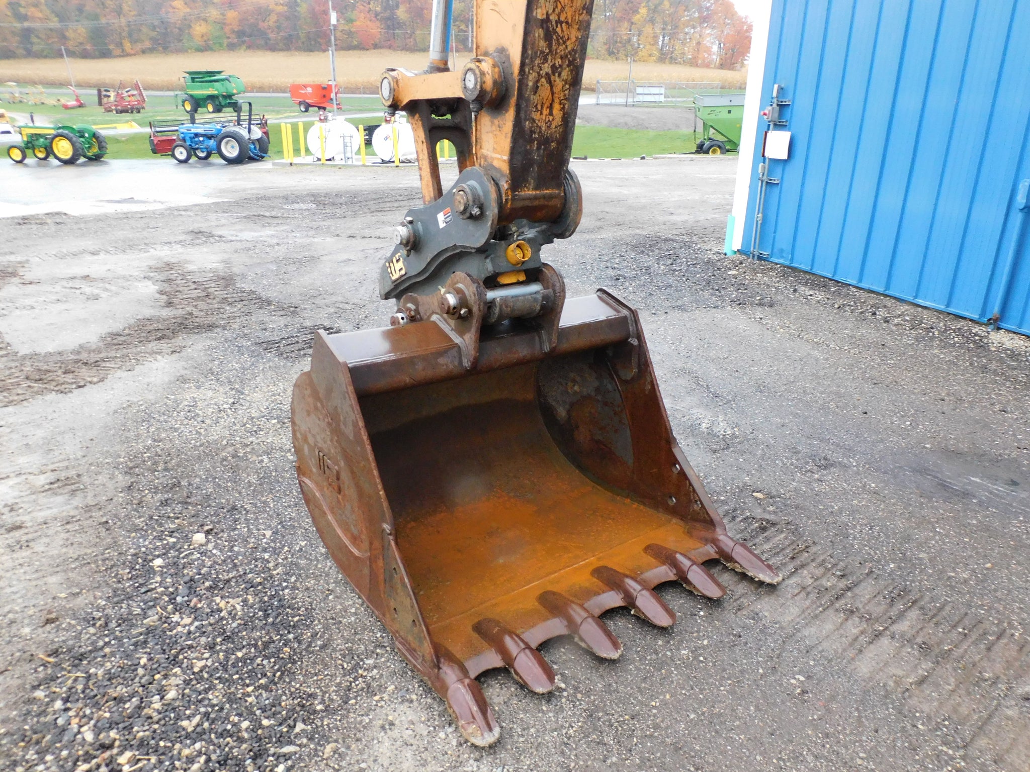 CASE 130B EXCAVATOR