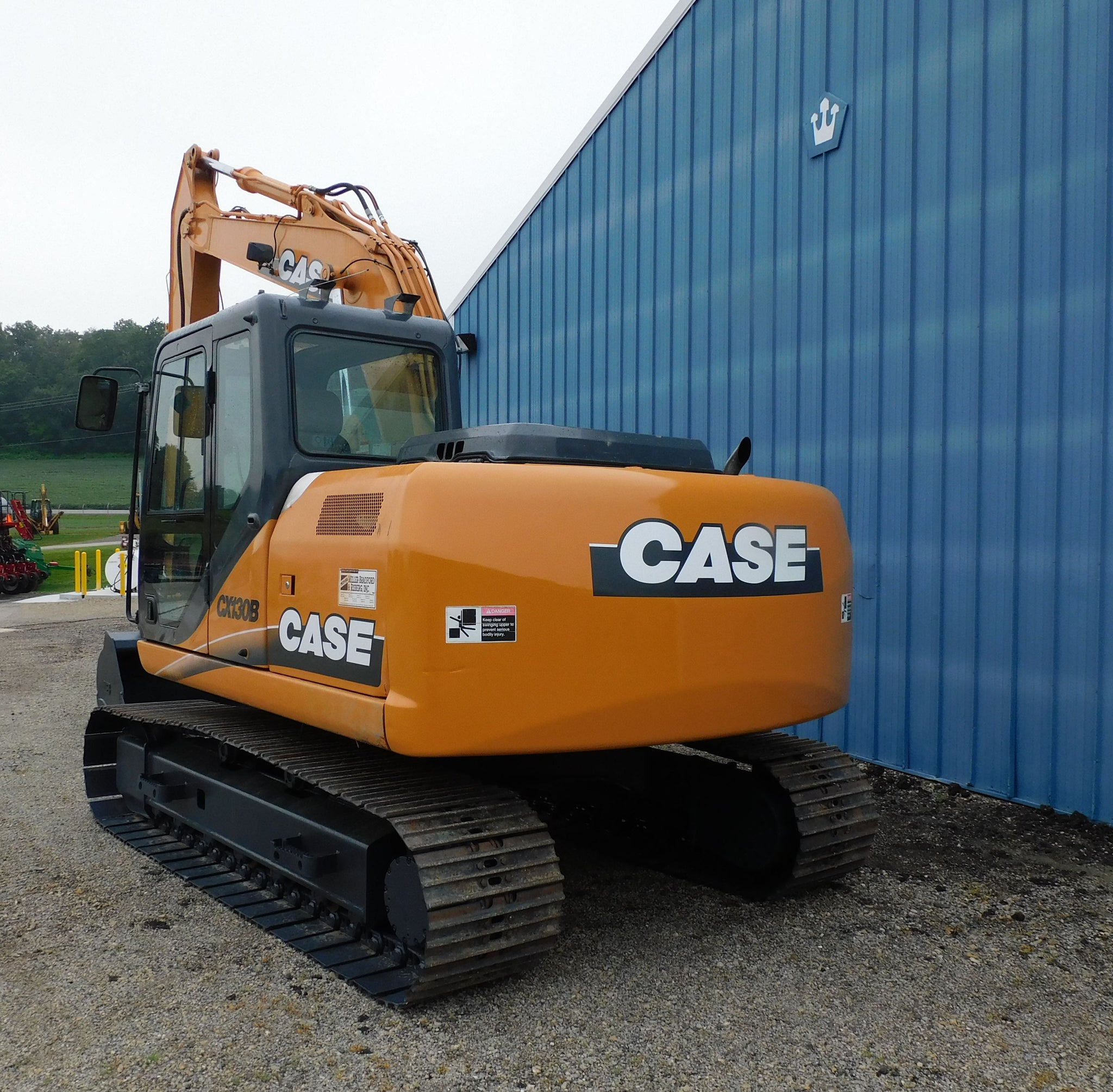 CASE 130B EXCAVATOR