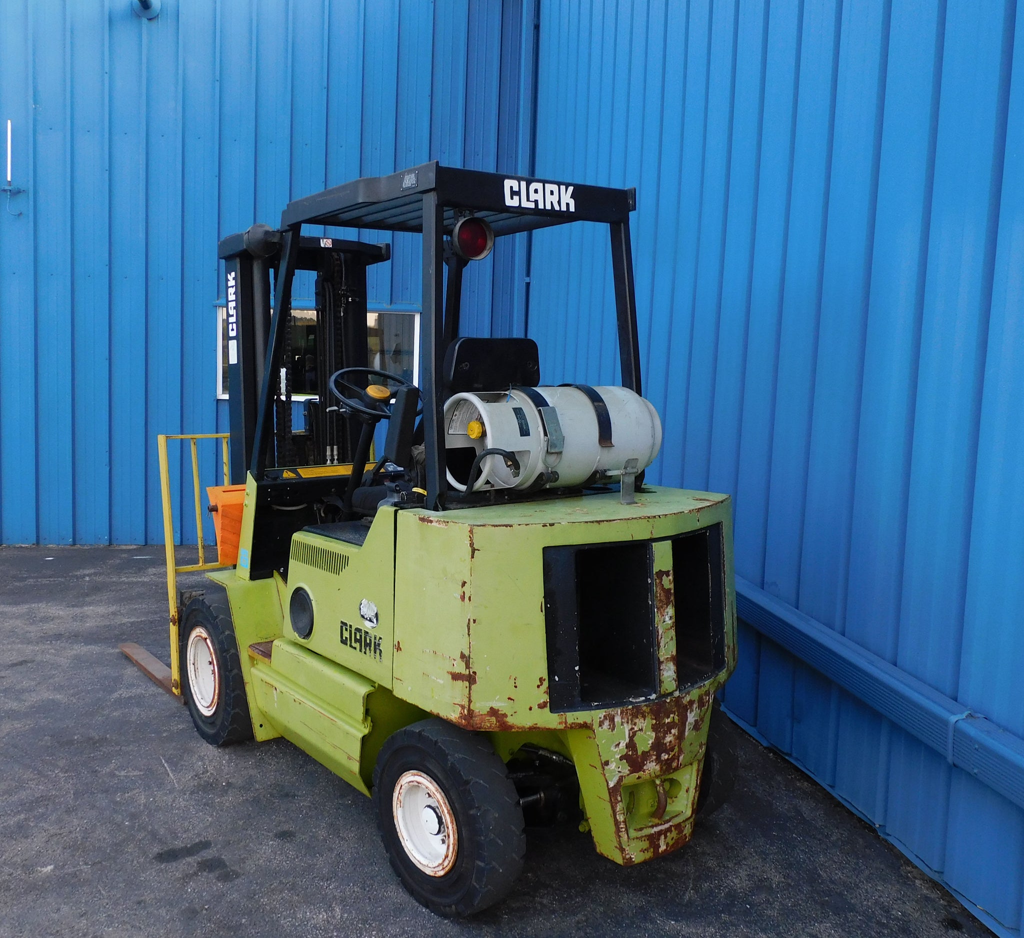 CLARK GPX25 FORKLIFT