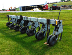 HINIKER 5000 NO-TILL CULTIVATOR