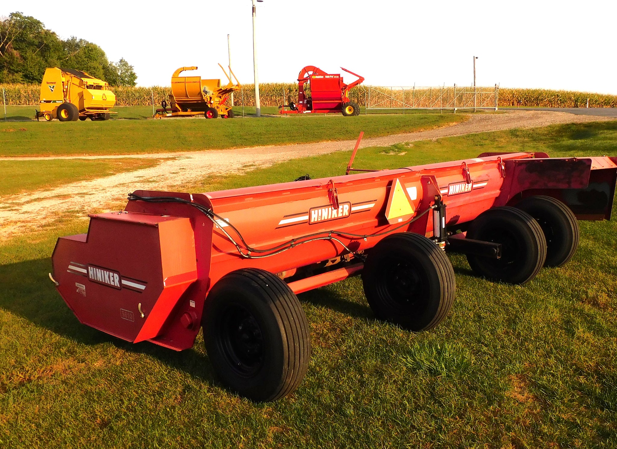 HINIKER 5610 STALK CHOPPER