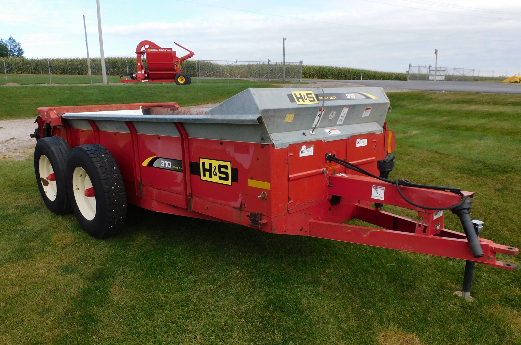 H&S MS310 SPREADER