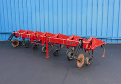 CASE-IH 1830 CULTIVATOR