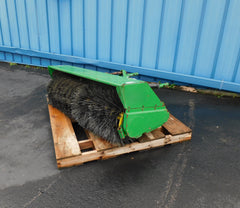 JOHN DEERE 1570 LAWN MOWER