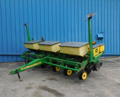 JD 1750 PLANTER