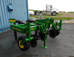 JOHN DEERE 2100 MIN TILL RIPPER