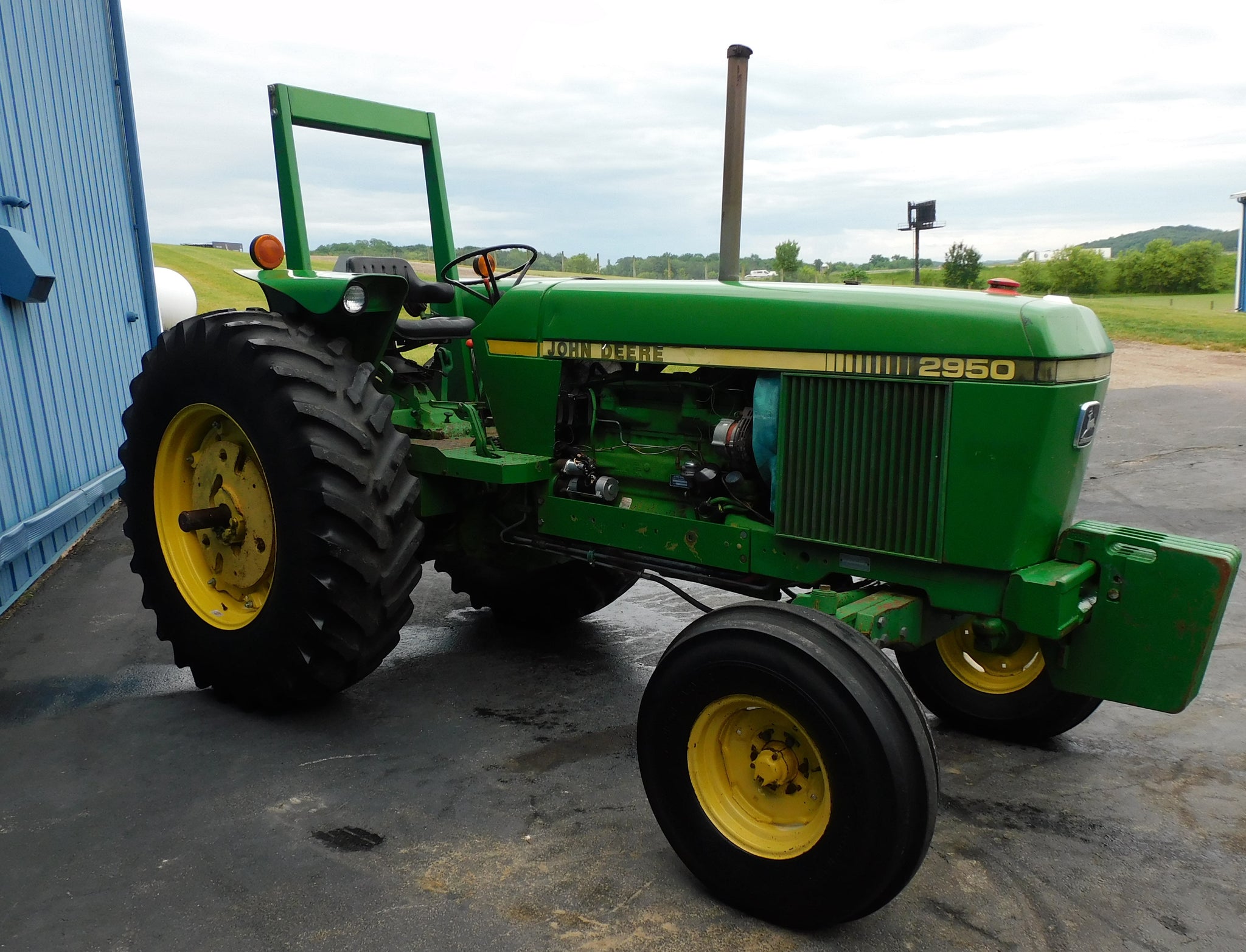 JOHN DEERE 2950
