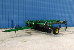 JOHN DEERE 714 DISC CHISEL