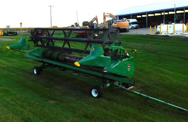 JOHN DEERE 918F GRAIN HEAD