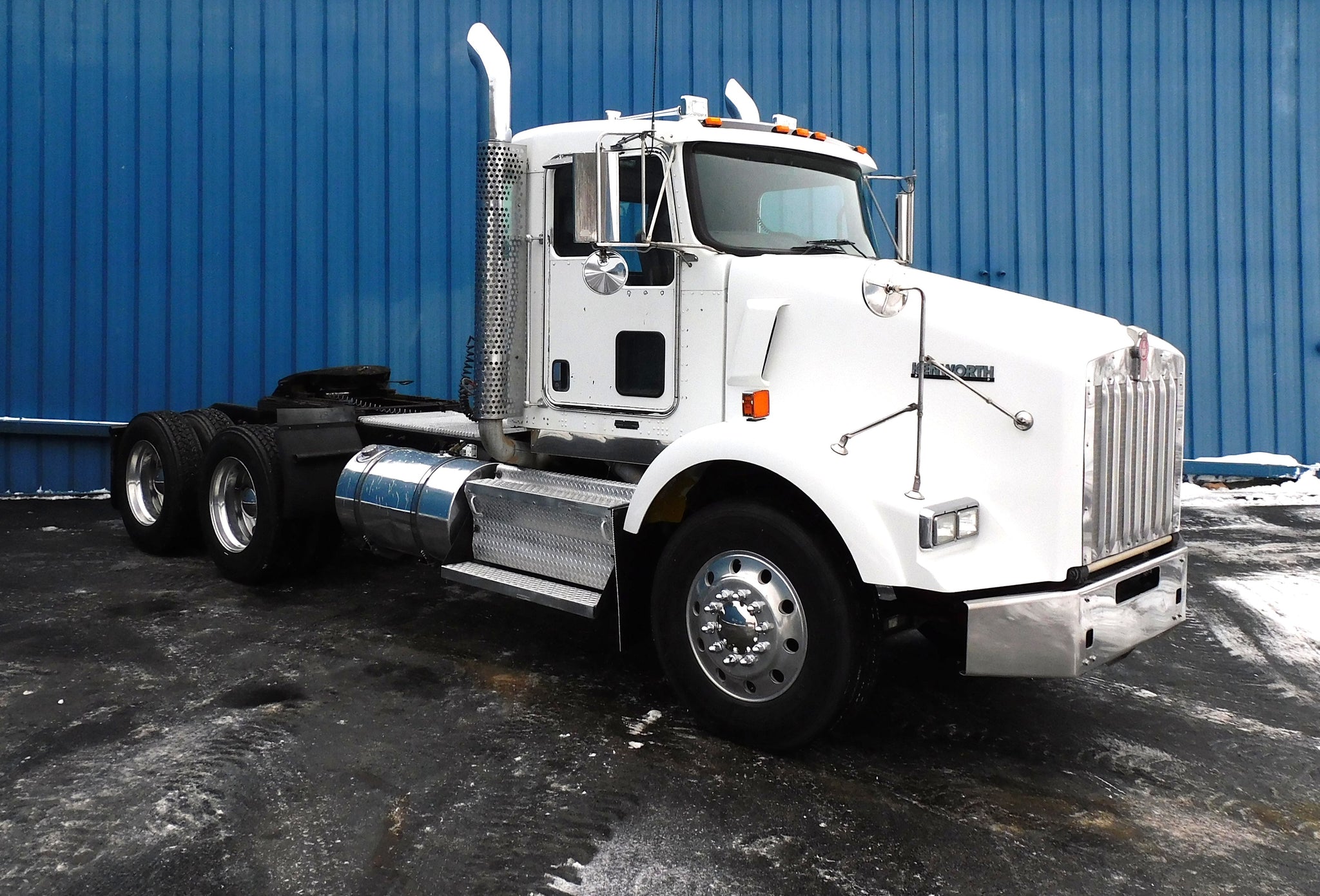 KENWORTH T800 DAY CAB