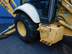 NEW HOLLAND 575E TRACTOR LOADER BACKHOE