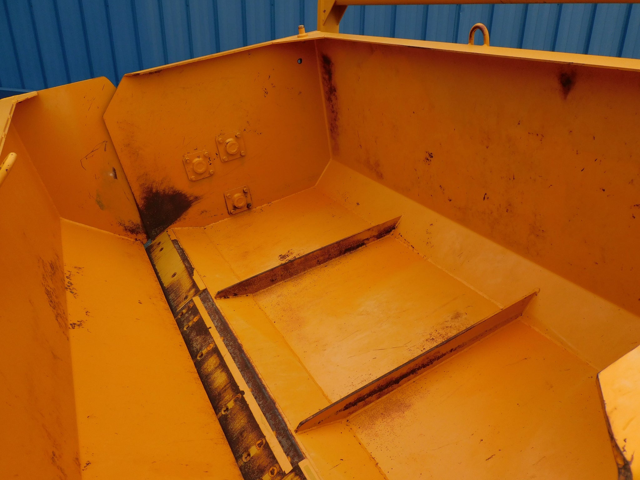 ROWSE 700 SCRAPER