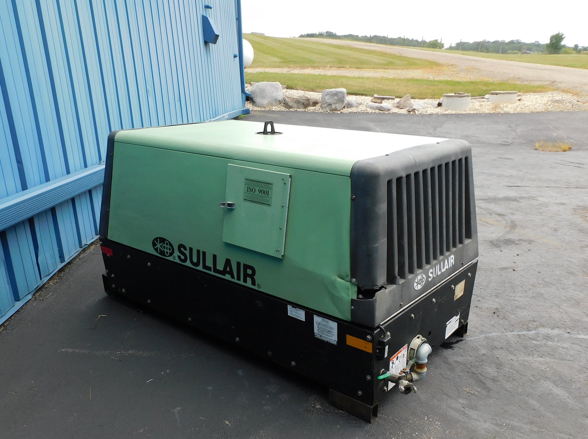 SULLAIR 185JD AIR COMPRESSOR