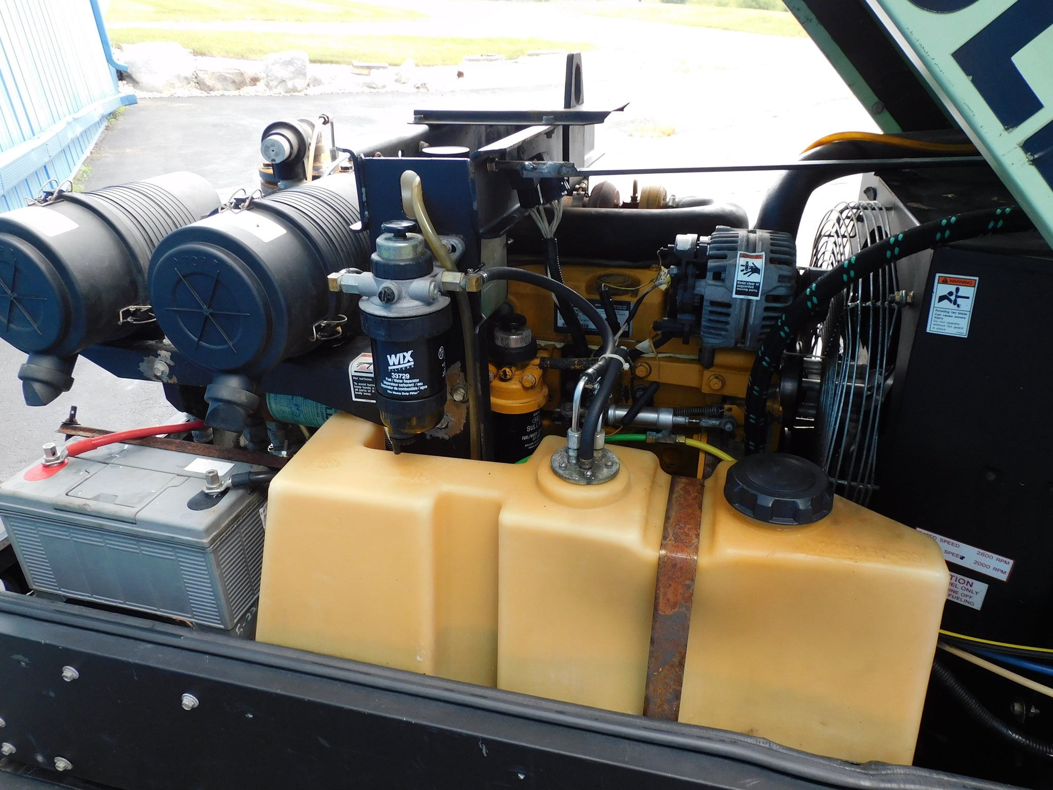 SULLAIR 185JD AIR COMPRESSOR